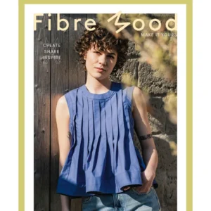 Portada de la revista de patrones de costura Fibre Mood 38, mostrando modelos con prendas de la nueva colección llenas de color y siluetas modernas.