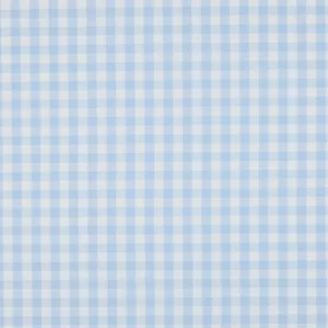 Tela de popelín de algodón 100% con estampado vichy en cuadros blancos y azul claro de 1 cm extendida.